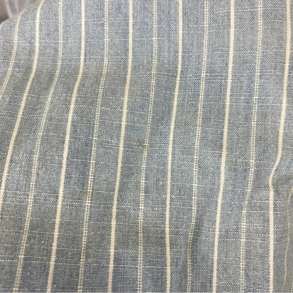 Levi’s Denim Pin Stripe Romper Size Medium - Picture 7 of 8